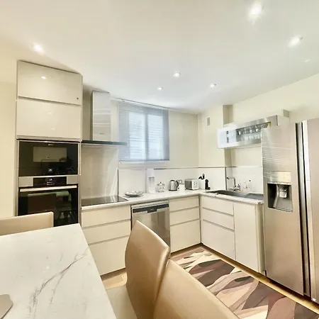 Rosalia Luxury 3 Bedrooms Near Beaches By Welcome To Apartment Cannes