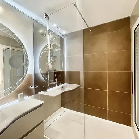 Apartment Rosalia Luxury 3 Bedrooms Near Beaches By Welcome To *
